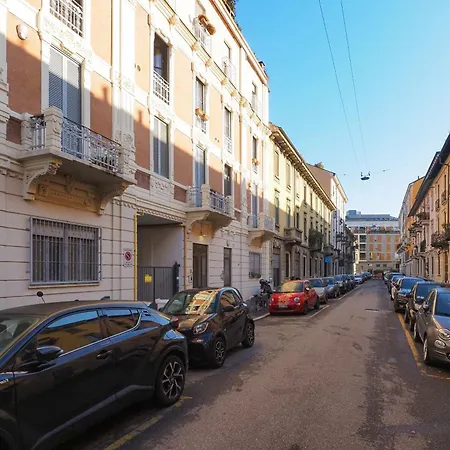 Bright Apartment In Porta Romana - Vannucci *