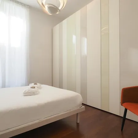Bright Apartment In Porta Romana - Vannucci Milan